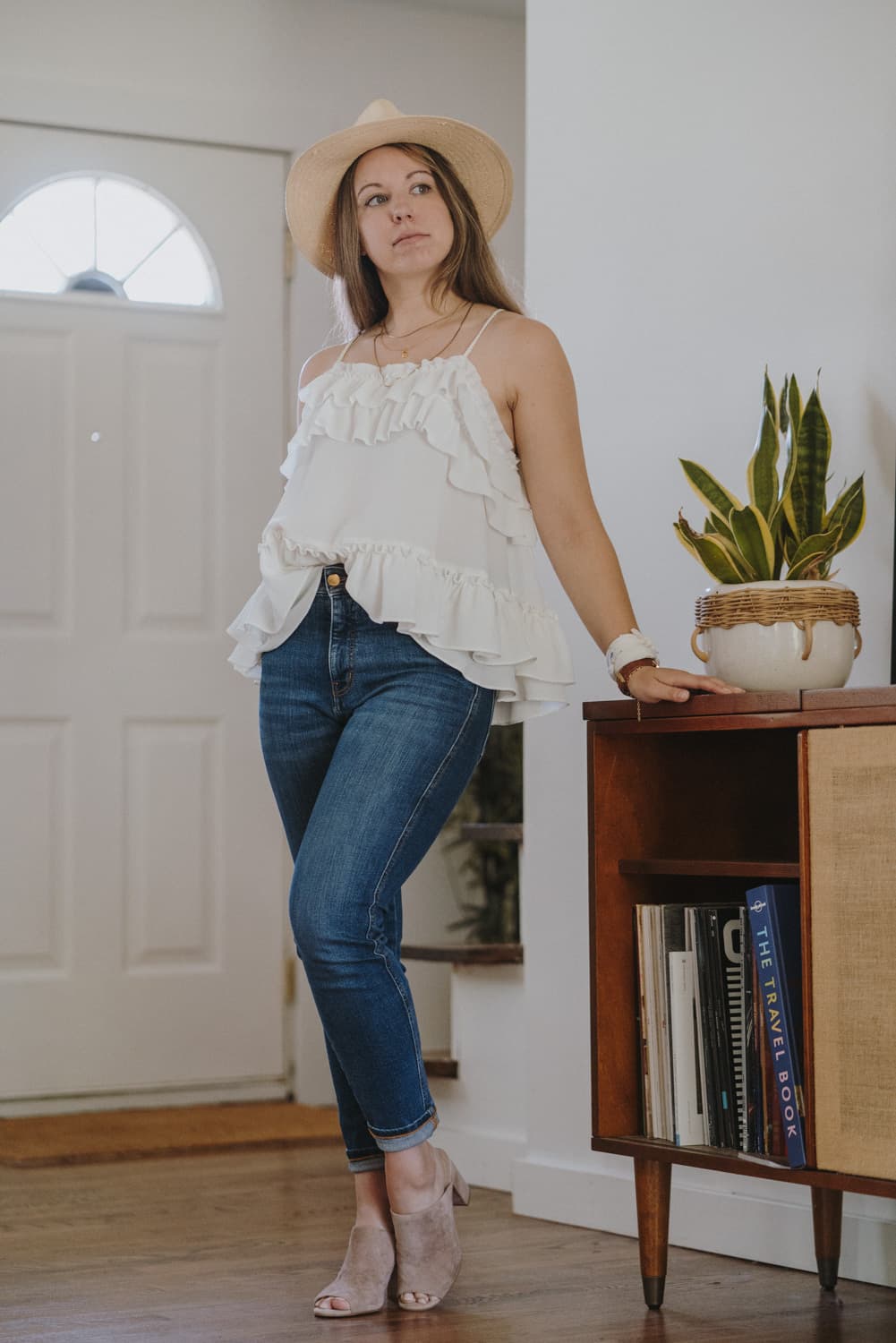 Sezane Jeans Review and Sizing Some Pretty Thing