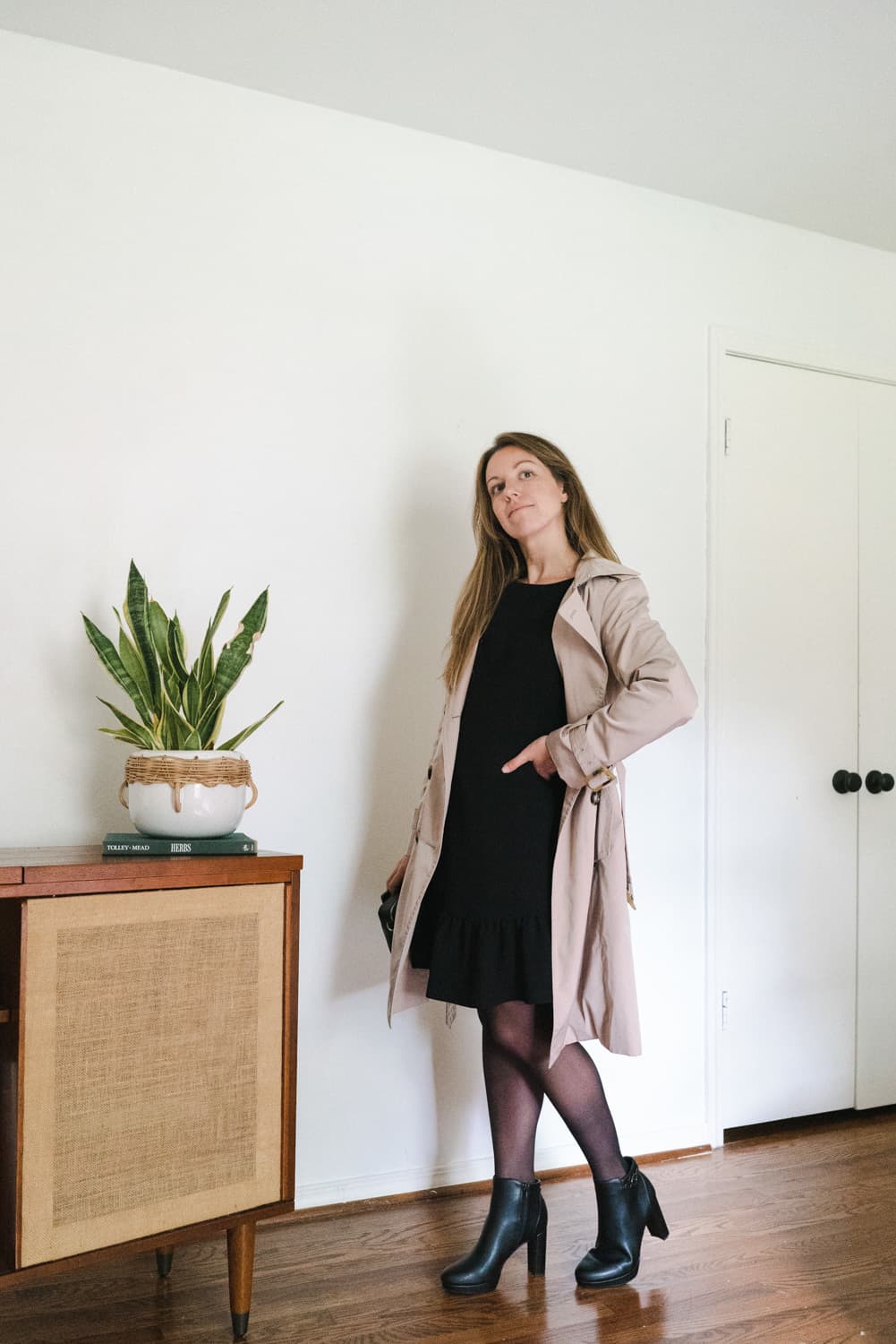 TRENCH COAT 1