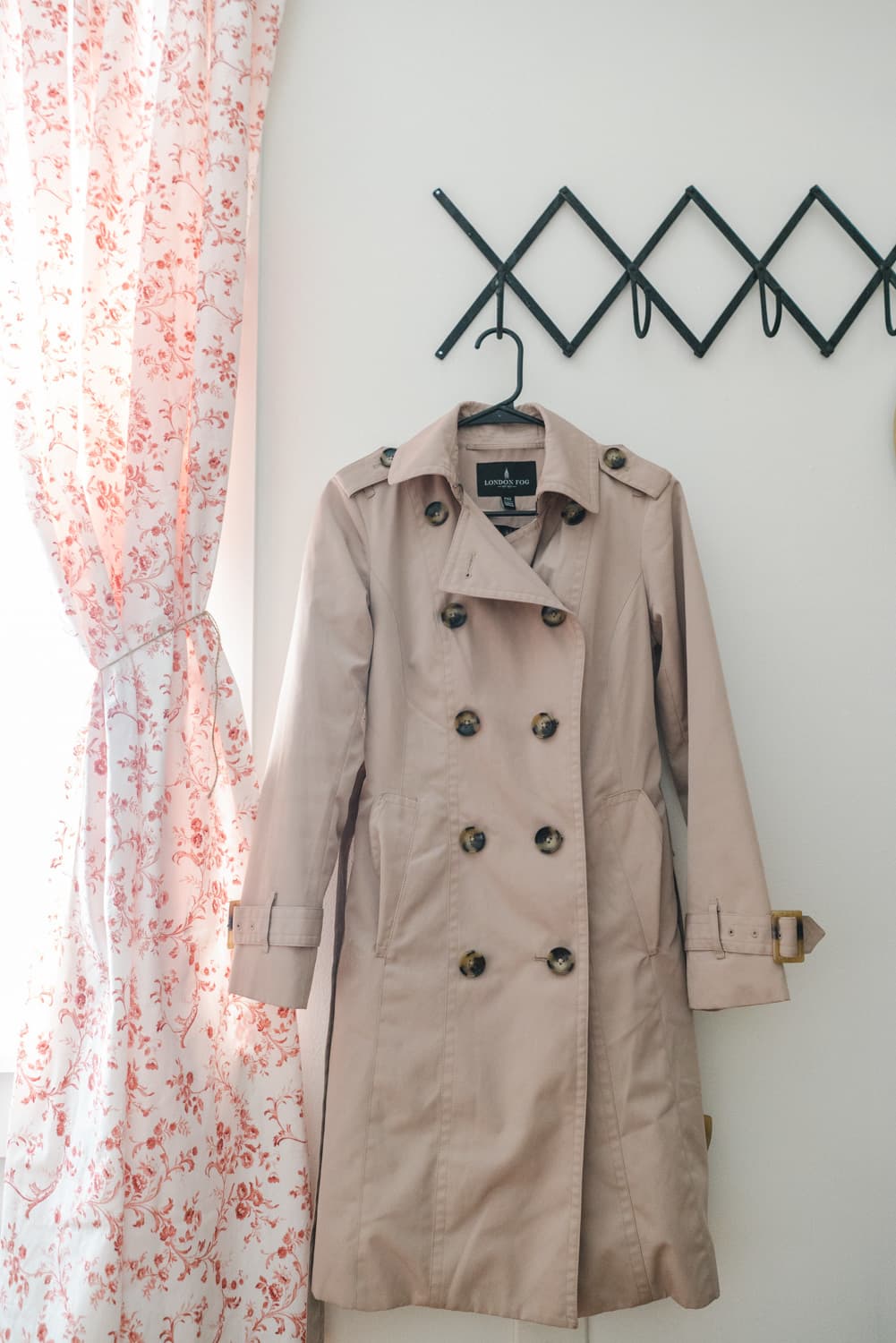TRENCH COAT 8