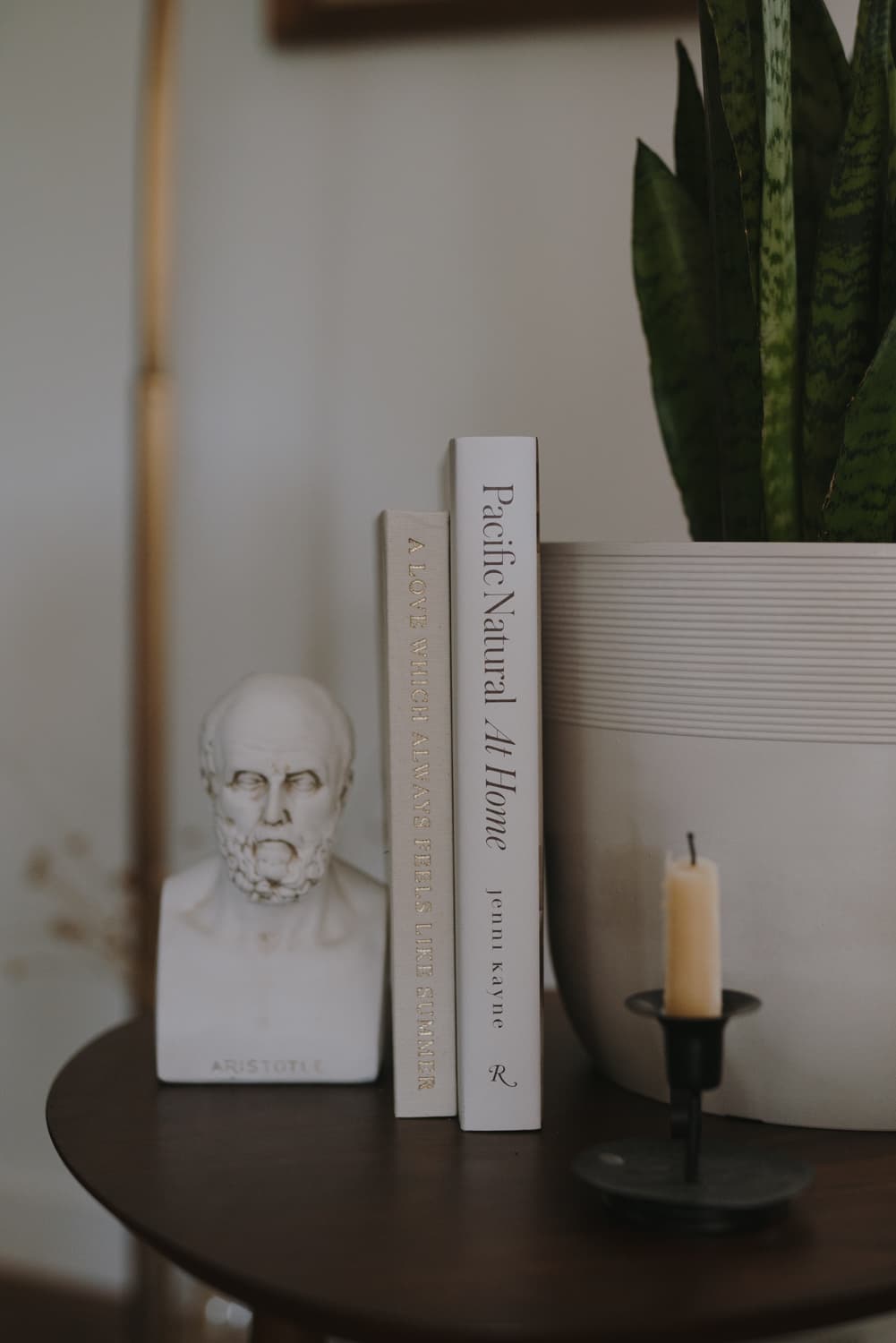 Bookcase styling 11